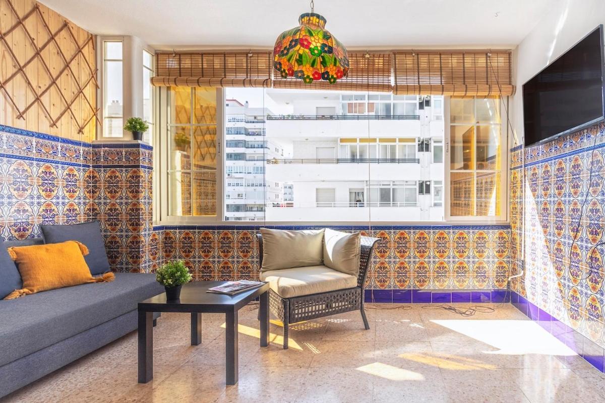 -Malagasunapts- West Beach Malaga Seafood & Relax Εξωτερικό φωτογραφία